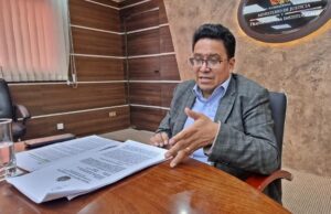 FISCALÍA EMITE ORDEN DE APREHENSIÓN CONTRA EL EXMINISTRO CÉSAR SILES POR EL “CASO CONSORCIO”