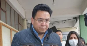 EX MINISTRO DE JUSTICIA PASARÁ LA NOCHE EN CELDAS POLICIALES A LA ESPERA DE SU AUDIENCIA CAUTELAR