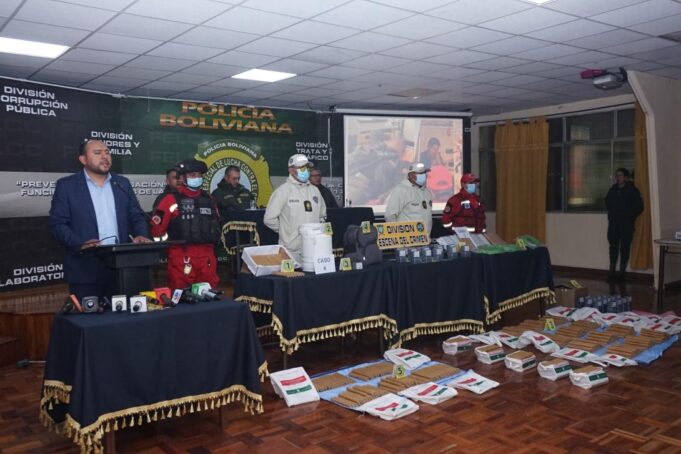 GRAVES DENUNCIAS DEL GOBIERNO: MINISTRO ROBERTO RÍOS ACUSA A AFINES A EVO MORALES DE SABOTAJE ELECTORAL Y VIOLENCIA ARMADA