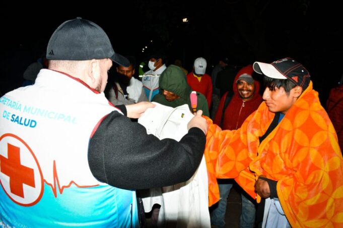 ALCALDÍA DE SANTA CRUZ HABILITA ALBERGUE MUNICIPAL PARA PERSONAS EN SITUACIÓN DE CALLE ANTE LA BAJADA DE TEMPERATURAS