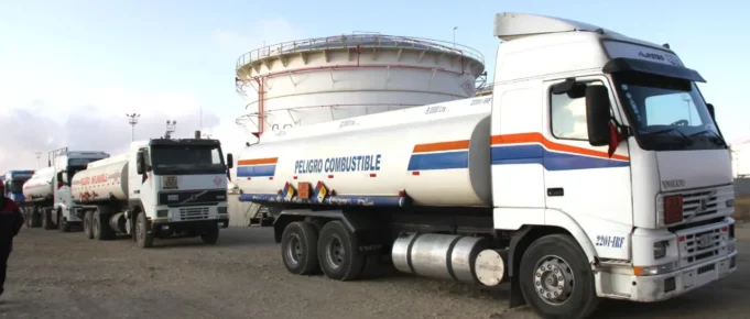 MINISTRO DE HIDROCARBUROS ADMITE QUE YPFB OPERA EN “CONDICIONES CRÍTICAS” POR FALTA DE DÓLARES PARA IMPORTACIÓN DE COMBUSTIBLES