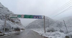 NEVADA CUBRE POBLADOS EN PADCAYA Y ENTRE RÍOS (TARIJA) Y SE REPORTA UNA MUERTE EN MEDIO DEL CRUDO INVIERNO
