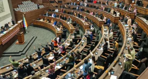 ASAMBLEA LEGISLATIVA REINSTALARÁ ESTE MIÉRCOLES SU OCTAVA SESIÓN PARA TRATAR CRÉDITO DE $US 30 MILLONES PARA EL “PARQUE LINEAL LA PAZ-EL ALTO”