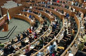 ASAMBLEA LEGISLATIVA REINSTALARÁ ESTE MIÉRCOLES SU OCTAVA SESIÓN PARA TRATAR CRÉDITO DE $US 30 MILLONES PARA EL “PARQUE LINEAL LA PAZ-EL ALTO”