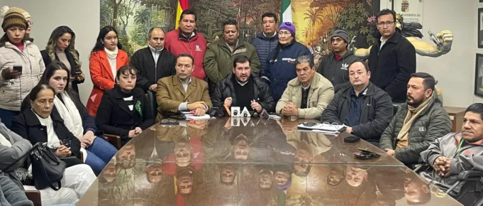 COMITÉ PRO SANTA CRUZ REAFIRMA DEFENSA DEL VOTO Y CONFIRMA ASISTENCIA A REUNIÓN DEL MOVIMIENTO CÍVICO NACIONAL EN TARIJA
