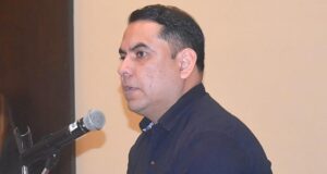 VOCAL DEL TSE ACLARA POLÉMICA POR PRESUNTA RENUNCIA DE ÓSCAR HASSENTEUFEL