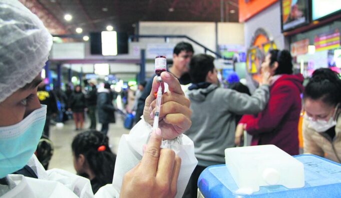 CARNET DE VACUNACIÓN SERÁ REQUISITO PARA EL RETORNO A CLASES ANTE BROTE DE SARAMPIÓN EN BOLIVIA