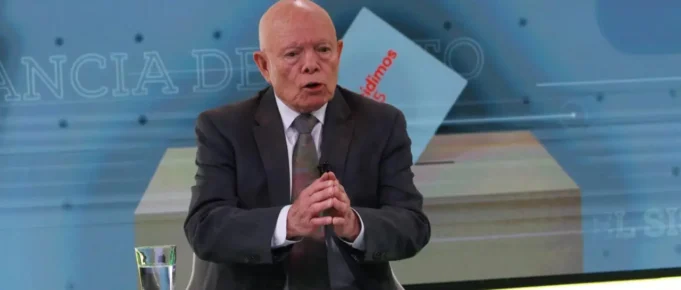 TSE DESCARTA RENUNCIA DE OSCAR HASSENTEUFEL Y ACLARA QUE ESTÁ CON BAJA MÉDICA