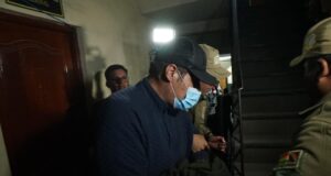 DETENCIÓN DEL EXMINISTRO ALAN LISPERGUER POR ENRIQUECIMIENTO ILÍCITO Y FALSIFICACIÓN