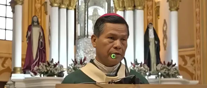 MONSEÑOR RENÉ LEIGUE CRITICA A CANDIDATOS POR FALTA DE PROPUESTAS Y LES EXIGE DEBATES CONCRETOS