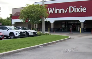 MIAMI-DADE: TRES ARRESTADOS POR FRAUDE DE MÁS DE $30.000 EN TARJETAS DE REGALO