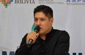 EXMINISTRO ALAN LISPERGUER RECIBE MEDIDAS SUSTITUTIVAS EN UN PROCESO POR VIOLENCIA FAMILIAR