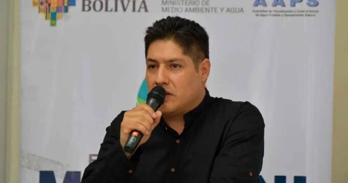 EXMINISTRO ALAN LISPERGUER RECIBE MEDIDAS SUSTITUTIVAS EN UN PROCESO POR VIOLENCIA FAMILIAR