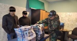 FELCN LOGRA INCAUTAR BS 5 MILLONES EN FAJOS DE BILLETES TRAS OPERATIVO EN VIACHA