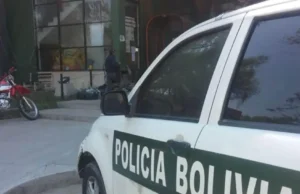 TENTATIVA DE FEMINICIDIO EN SANTA CRUZ: MUJER LUCHA POR SU VIDA TRAS SER ROCIADA CON ALCOHOL Y QUEMADA POR SU PAREJA