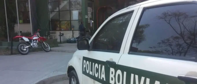 TENTATIVA DE FEMINICIDIO EN SANTA CRUZ: MUJER LUCHA POR SU VIDA TRAS SER ROCIADA CON ALCOHOL Y QUEMADA POR SU PAREJA