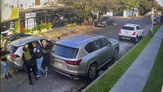 JUSTICIA ORDENA DETENCIÓN DE UNA BOLIVIANA Y UN NARCO PERUANO POR EL SECUESTRO DEL EMPRESARIO ERICK BAEZA