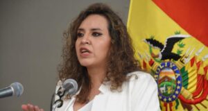 GOBIERNO CONFIRMA RECURSOS PARA PAGO DE VIÁTICOS AL SECTOR SALUD Y EVITA PARO INDEFINIDO EN SANTA CRUZ