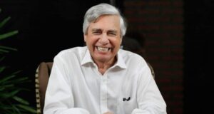 AVENIDA DEL CUARTO ANILLO LLEVARÁ EL NOMBRE DE PERCY FERNÁNDEZ