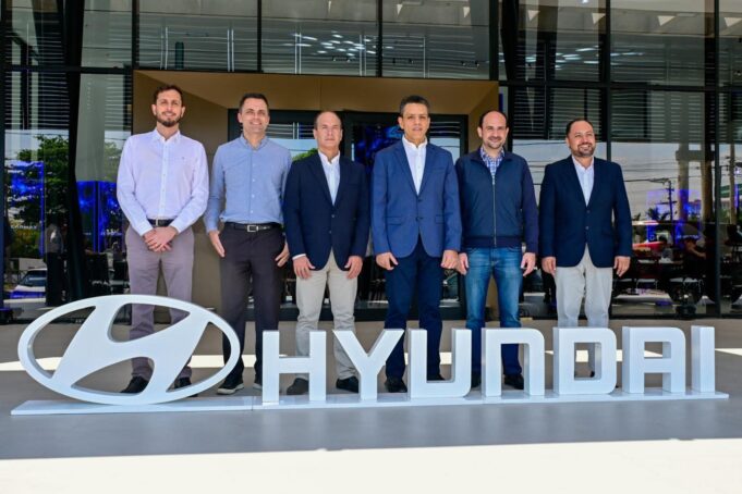 CARMAX INAUGURA SU NUEVO E IMPONENTE EDIFICIO CORPORATIVO Y REAFIRMA SU COMPROMISO CON BOLIVIA