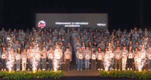 LOS MEJORES EN LA MEJOR: UNIVALLE PREMIO A LA EXCELENCIA ACADEMICA A NIVEL NACIONAL