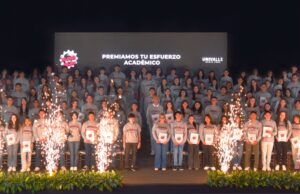 LOS MEJORES EN LA MEJOR: UNIVALLE PREMIO A LA EXCELENCIA ACADEMICA A NIVEL NACIONAL