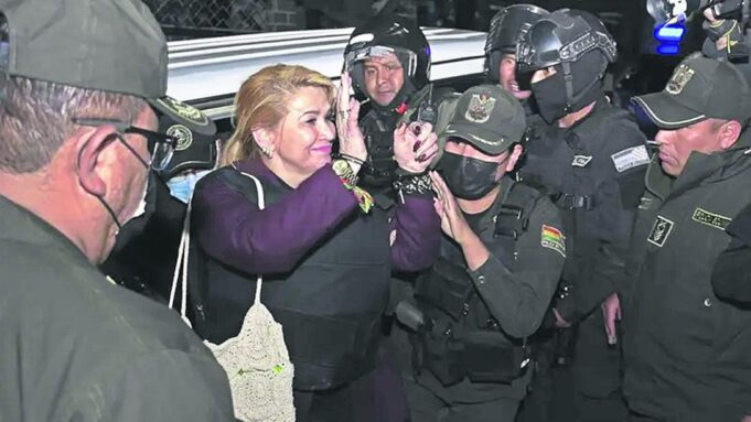 SALA PENAL RATIFICA QUE EL CASO SENKATA VAYA A JUICIO DE RESPONSABILIDADES