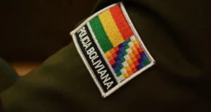 HOMBRE ES ESTAFADO CON BS 340.000 EN INTENTO DE COMPRA DE MONEDAS DIGITALES EN LA PAZ