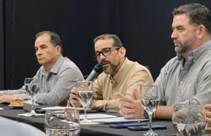 CAMACHO EXIGE DEFINICIÓN A RODRIGO PAZ SOBRE DEMANDAS DEL SECTOR PRODUCTIVO