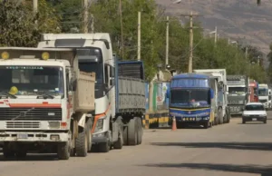 TRANSPORTISTAS ANUNCIAN PROCESO PENAL CONTRA AUTORIDADES POR ESCASEZ DE COMBUSTIBLE