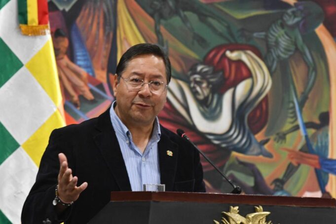 PRESIDENTE LUIS ARCE RECHAZA PROYECTO DE LEY QUE BUSCA SUSPENDER AL TSE Y PRORROGAR SU MANDATO