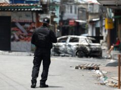 RIO DE JANEIRO SEMIPARALIZADA POR BLOQUEOS DEL COMANDO VERMELHO TRAS OPERATIVO POLICIAL QUE DEJÓ 64 MUERTOS