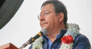 ARCE PROMULGA LEY CORTA PARA PERMITIR LA IMPORTACIÓN DIRECTA DE COMBUSTIBLES ANTE LA ESCASEZ DE DIÉSEL Y GASOLINA