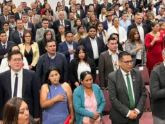 TSE ENTREGA CREDENCIALES A LEGISLADORES ELECTOS Y EL PDC SE REÚNE CON EL VICEPRESIDENTE ELECTO LARA