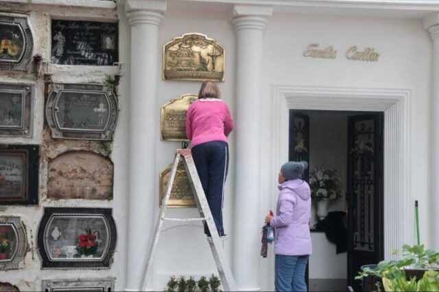 DeWatermark.ai_1761839380391