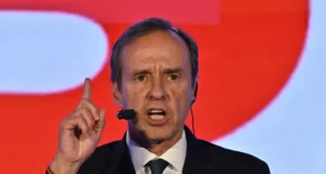 ALIANZA LIBRE ACUSA A AUTORIDADES JUDICIALES DE INTENTAR ANULAR LAS ELECCIONES Y TRUNCAR LA SEGUNDA VUELTA