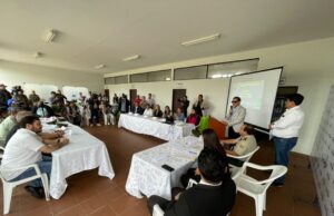 AUTORIDADES COORDINAN ESTRATEGIAS PARA REFORZAR LA SEGURIDAD EN PORONGO TRAS HECHOS DE VIOLENCIA