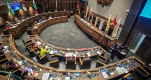 SENADO APRUEBA PROYECTO DE LEY PARA GARANTIZAR EL ABASTECIMIENTO DE COMBUSTIBLES EN SITUACIONES DE EMERGENCIA