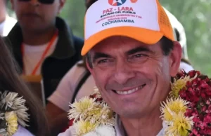 SENADO RECHAZA LICENCIA A RODRIGO PAZ Y DISPONE DESCUENTO DE LEY POR AUSENCIAS