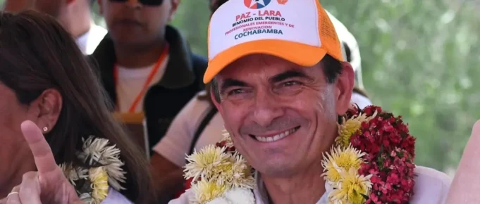 SENADO RECHAZA LICENCIA A RODRIGO PAZ Y DISPONE DESCUENTO DE LEY POR AUSENCIAS