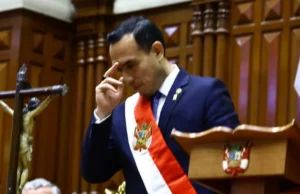 JOSÉ JERÍ ASUME LA PRESIDENCIA INTERINA DE PERÚ TRAS LA DESTITUCIÓN DE DINA BOLUARTE