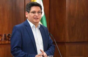 MINISTRO MARCELO MONTENEGRO AFIRMA QUE EL GOBIERNO DEJA PRESUPUESTO PARA LA IMPORTACIÓN DE COMBUSTIBLE HASTA FIN DE AÑO Y ADVIERTE SOBRE IMPACTO DE LEVANTAR LA SUBVENCIÓN