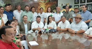 COMITÉ PRO SANTA CRUZ EXIGE QUE PROYECTO DE LEY SOBRE COMBUSTIBLES SEA TRATADO CON URGENCIA EN DIPUTADOS