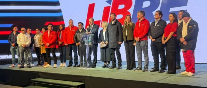 TUTO QUIROGA FELICITA A RODRIGO PAZ, PERO REMARCA QUE LOS RESULTADOS AÚN SON PROVISORIOS