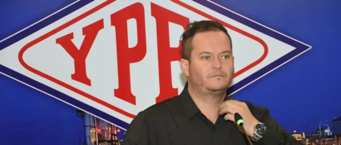 YPFB ADVIERTE QUE NO PODRÁ GARANTIZAR EL ABASTECIMIENTO DE COMBUSTIBLE POR FALTA DE RECURSOS DEL MINISTERIO DE ECONOMÍA