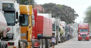 GOBIERNO DE PAZ ANUNCIA RETIRO ORDENADO DEL SUBSIDIO A COMBUSTIBLES PARA GARANTIZAR ABASTECIMIENTO Y REDUCIR CONTRABANDO