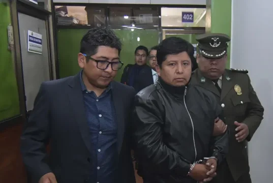 SEIS MESES DE DETENCION PREVENTIVA EN LA CARCEL PARA JUAN CARLOS HUARACHI EX DIRIGENTE DE LA COB