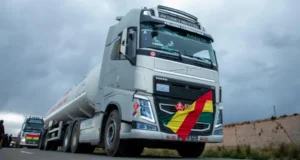 PRESIDENTE RODRIGO PAZ AFIRMA QUE SU GOBIERNO ESTÁ “ACABANDO CON EL ESTADO TRANCA” Y ANUNCIA MEDIDAS PARA NORMALIZAR EL ABASTECIMIENTO DE COMBUSTIBLES