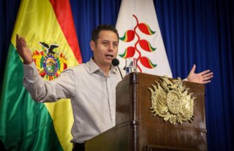 VICEPRESIDENTE EDMAND LARA ANUNCIA PROYECTO DE LEY PARA ELIMINAR LA RENTA VITALICIA DE EXPRESIDENTE