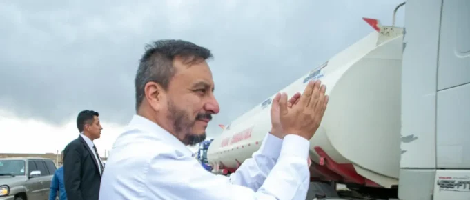 GOBIERNO ANUNCIA PLAN PARA ELEVAR EN 40% EL SUMINISTRO DE COMBUSTIBLE